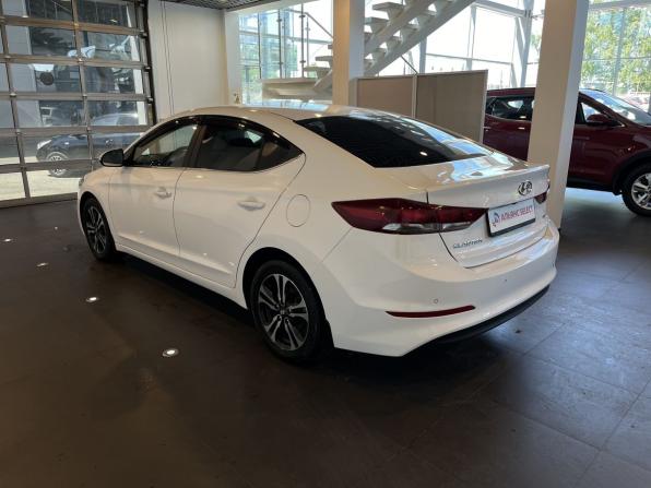 Hyundai Elantra VI (AD) с пробегом 2016 года, цена 1 380 000 рублей, 181650 км, седан, Автокод Объявления