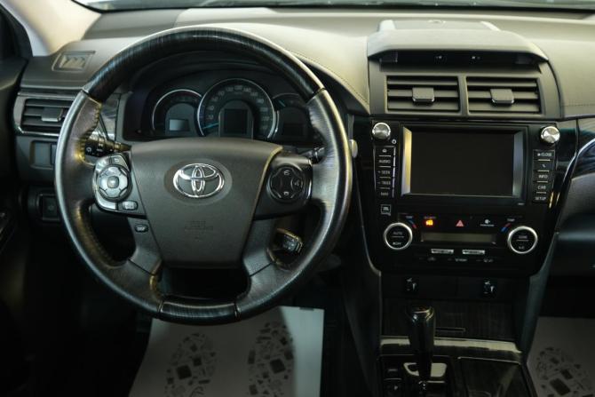 Toyota Camry VII (XV50) с пробегом 2013 года, цена 2 099 000 рублей, 98000 км, седан, Автокод Объявления