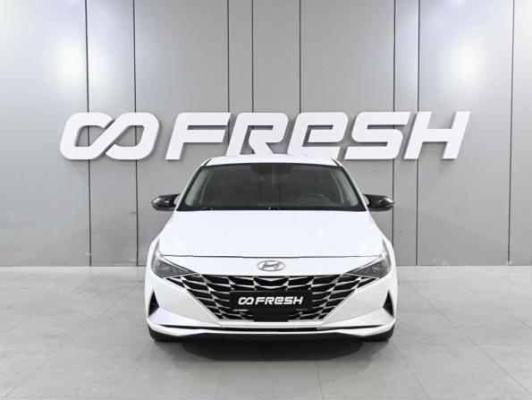 Hyundai Elantra VII (CN7) с пробегом 2022 года, цена 2 099 000 рублей, 76036 км, седан, Автокод Объявления