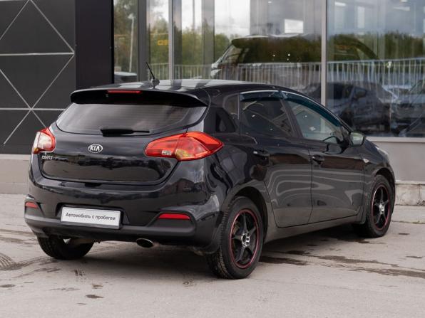 Kia Ceed II с пробегом 2013 года, цена 925 000 рублей, 243746 км, хэтчбек, Автокод Объявления
