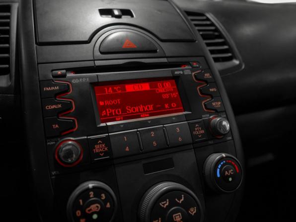 Kia Soul I с пробегом 2010 года, цена 675 000 рублей, 302306 км, хэтчбек, Автокод Объявления