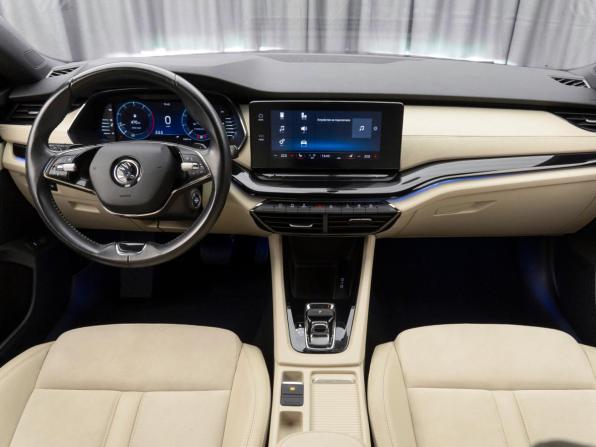 Skoda Octavia IV (A8) с пробегом 2020 года, цена 2 620 000 рублей, 95057 км, лифтбек, Автокод Объявления
