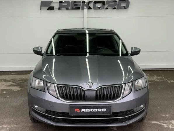 Skoda Octavia III (A7) Рестайлинг с пробегом 2017 года, цена 1 599 000 рублей, 174561 км, универсал, Автокод Объявления