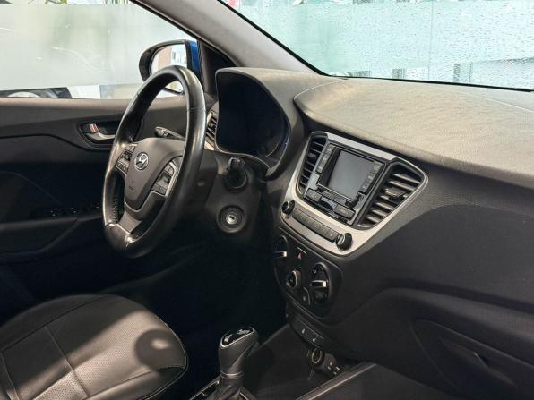 Hyundai Solaris II с пробегом 2018 года, цена 1 435 000 рублей, 81690 км, седан, Автокод Объявления