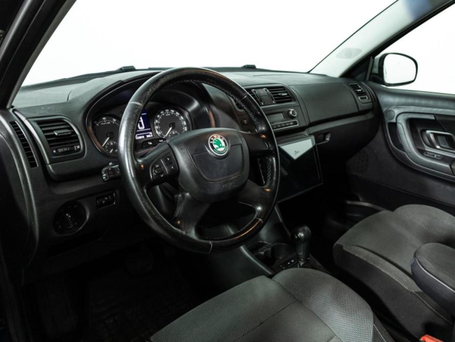 Skoda Fabia II Рестайлинг Санкт-Петербург  - изображение 12