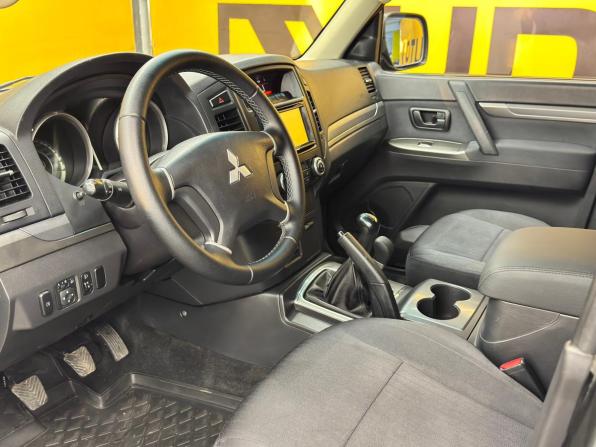 Mitsubishi Pajero IV Рестайлинг 1 с пробегом 2014 года, цена 2 199 000 рублей, 96268 км, внедорожник, Автокод Объявления
