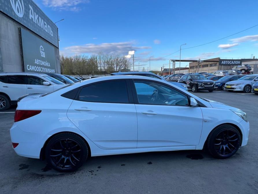 Hyundai Solaris I Рестайлинг Альметьевск  - изображение 8