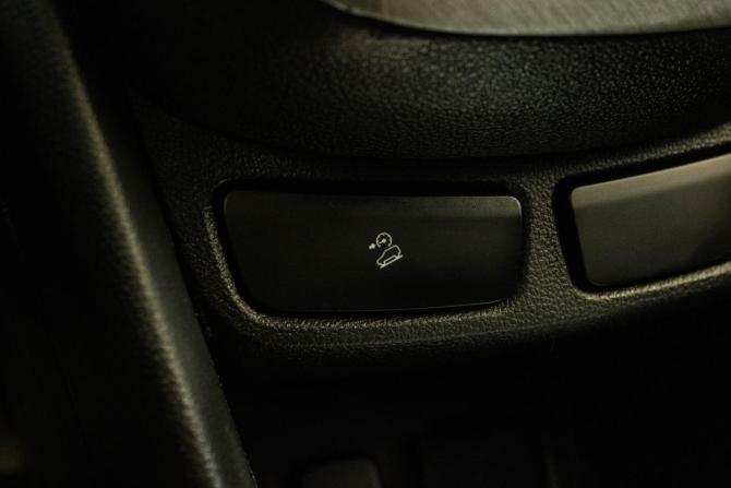 Opel Mokka I с пробегом 2015 года, цена 1 134 000 рублей, 126815 км, внедорожник, Автокод Объявления