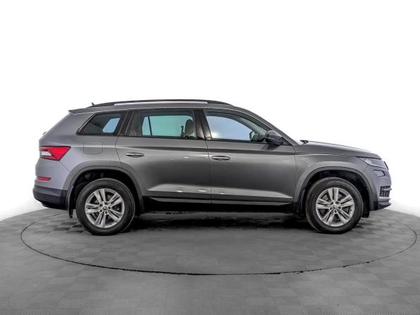 Skoda Kodiaq I с пробегом 2021 года, цена 3 335 000 рублей, 108232 км, внедорожник, Автокод Объявления