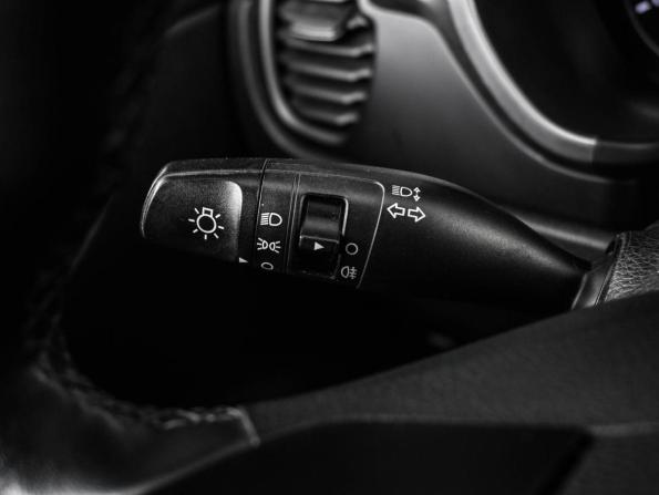 Kia Rio IV Рестайлинг с пробегом 2021 года, цена 1 699 000 рублей, 73243 км, седан, Автокод Объявления