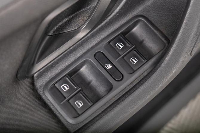Skoda Fabia II Рестайлинг с пробегом 2011 года, цена 679 000 рублей, 156000 км, универсал, Автокод Объявления