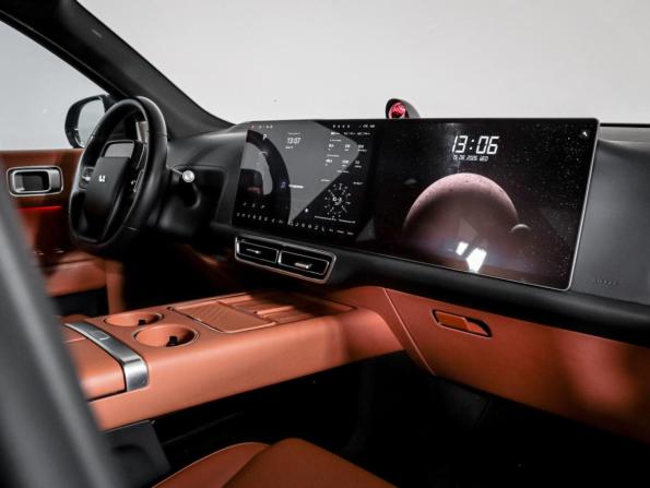 Li Auto (Lixiang) L9 I с пробегом 2023 года, цена 5 890 000 рублей, 69449 км, внедорожник, Автокод Объявления