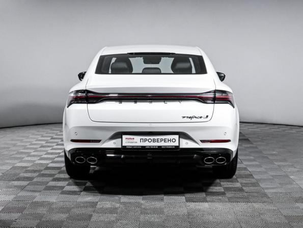 Geely Preface I с пробегом 2024 года, цена 2 899 000 рублей, 14760 км, седан, Автокод Объявления