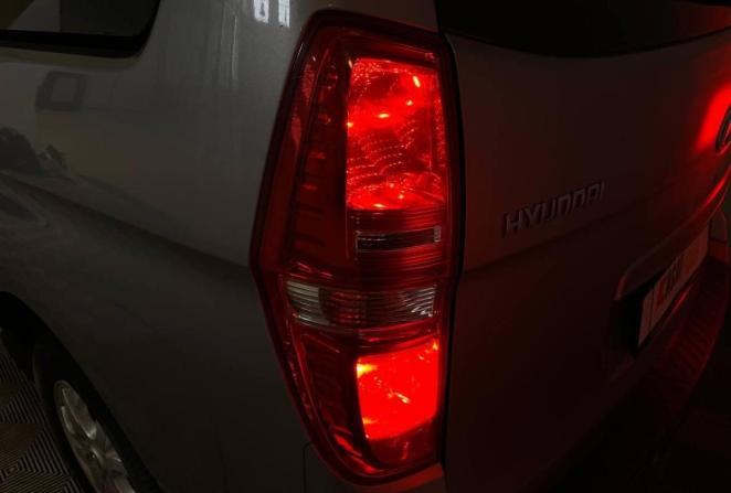 Hyundai H-1 II с пробегом 2014 года, цена 1 650 000 рублей, 217252 км, минивэн, Автокод Объявления
