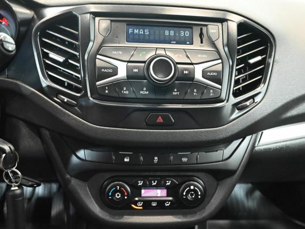 Lada (ВАЗ) Vesta I с пробегом 2018 года, цена 870 000 рублей, 101128 км, седан, Автокод Объявления