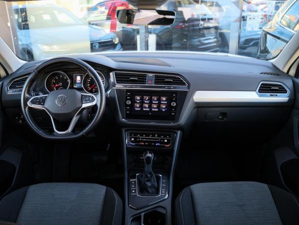 Volkswagen Tiguan II Рестайлинг с пробегом 2021 года, цена 2 599 000 рублей, 53500 км, внедорожник, Автокод Объявления