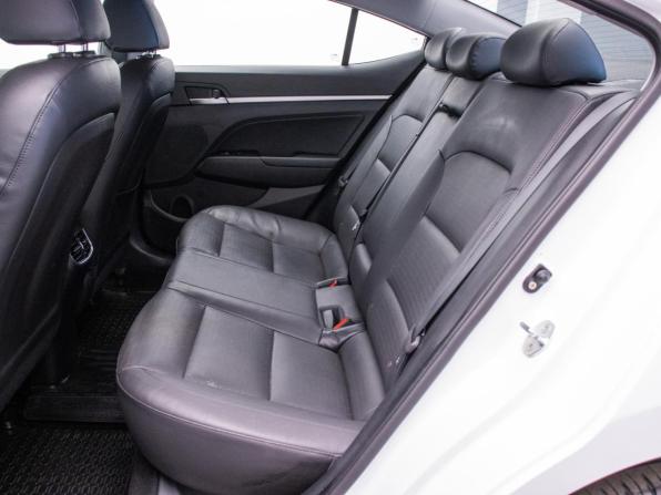 Hyundai Elantra VI (AD) Рестайлинг с пробегом 2019 года, цена 1 840 000 рублей, 44996 км, седан, Автокод Объявления