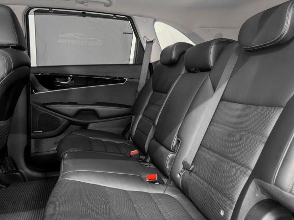 Kia Sorento III Prime Рестайлинг с пробегом 2018 года, цена 2 600 000 рублей, 153000 км, внедорожник, Автокод Объявления