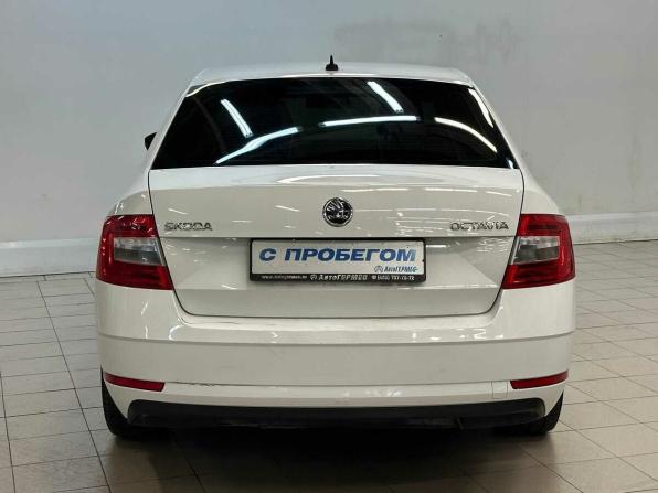 Skoda Octavia III (A7) Рестайлинг с пробегом 2018 года, цена 1 110 000 рублей, 186905 км, лифтбек, Автокод Объявления