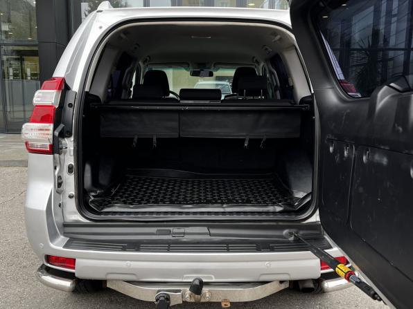 Toyota Land Cruiser Prado 150 Series Рестайлинг 1 с пробегом 2014 года, цена 3 240 000 рублей, 185475 км, внедорожник, Автокод Объявления