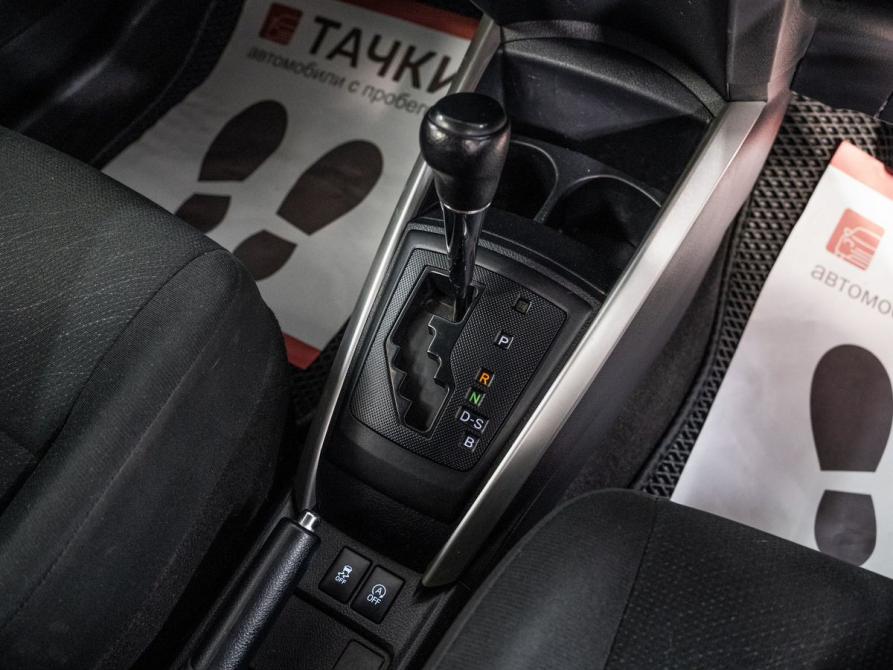 Toyota Corolla XI (E160 E170) Рестайлинг 2 Иркутск  - изображение 13