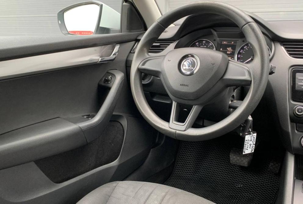 Skoda Octavia III (A7) Красноярск  - изображение 14