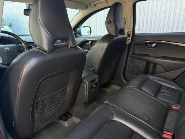 Volvo XC70 II с пробегом 2008 года, цена 1 017 000 рублей, 301867 км, универсал, Автокод Объявления