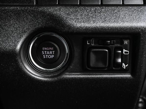 Suzuki Jimny IV с пробегом 2020 года, цена 2 149 000 рублей, 79818 км, внедорожник, Автокод Объявления