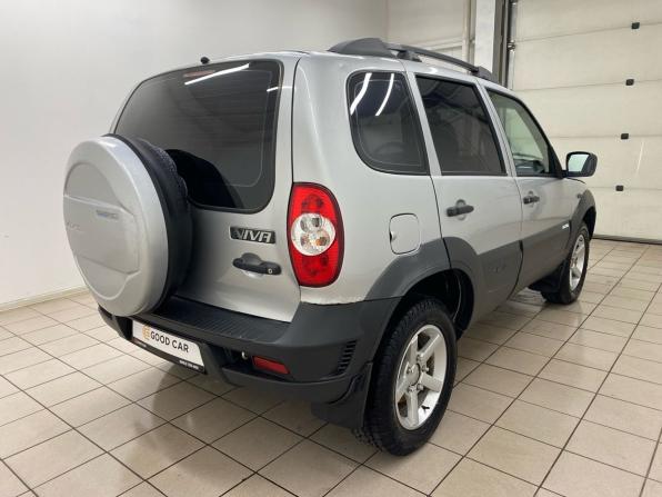 Chevrolet Niva I Рестайлинг с пробегом 2012 года, цена 450 000 рублей, 150394 км, внедорожник, Автокод Объявления