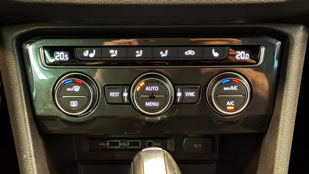 Volkswagen Tiguan II Санкт-Петербург  - изображение 16