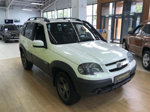Chevrolet Niva I Рестайлинг с пробегом 2017 года, цена 680 000 рублей, 140940 км, внедорожник, Автокод Объявления