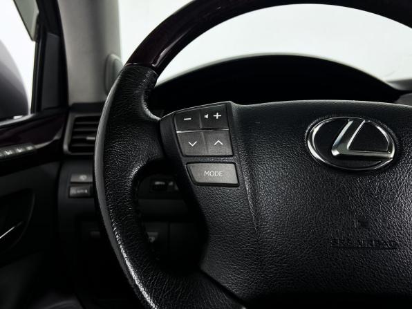 Lexus LX III с пробегом 2008 года, цена 2 550 000 рублей, 201426 км, внедорожник, Автокод Объявления