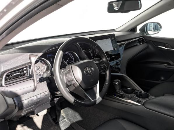 Toyota Camry VIII (XV70) Рестайлинг с пробегом 2021 года, цена 2 990 000 рублей, 50288 км, седан, Автокод Объявления
