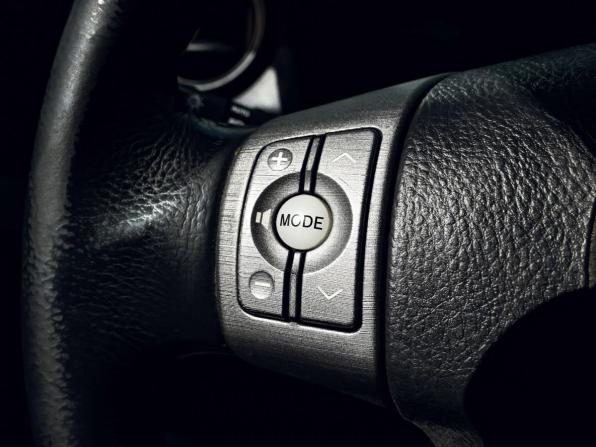 Toyota RAV4 III (XA30) с пробегом 2007 года, цена 1 199 000 рублей, 252012 км, внедорожник, Автокод Объявления