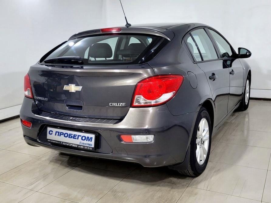 Chevrolet Cruze I Рестайлинг Москва  - изображение 4