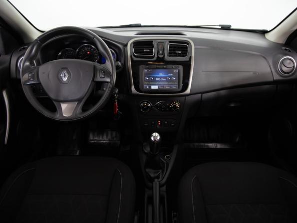 Renault Sandero II с пробегом 2015 года, цена 849 000 рублей, 112959 км, хэтчбек, Автокод Объявления