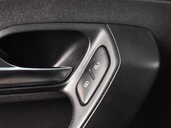 Volkswagen Polo V с пробегом 2013 года, цена 664 995 рублей, 163245 км, седан, Автокод Объявления