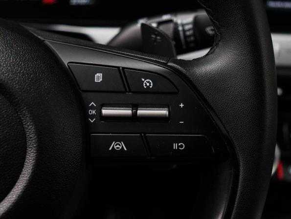 Hyundai Lafesta I Рестайлинг с пробегом 2023 года, цена 2 450 000 рублей, 21791 км, седан, Автокод Объявления