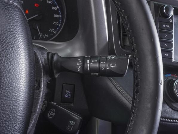 Toyota RAV4 IV (XA40) Рестайлинг с пробегом 2016 года, цена 2 299 000 рублей, 243515 км, внедорожник, Автокод Объявления