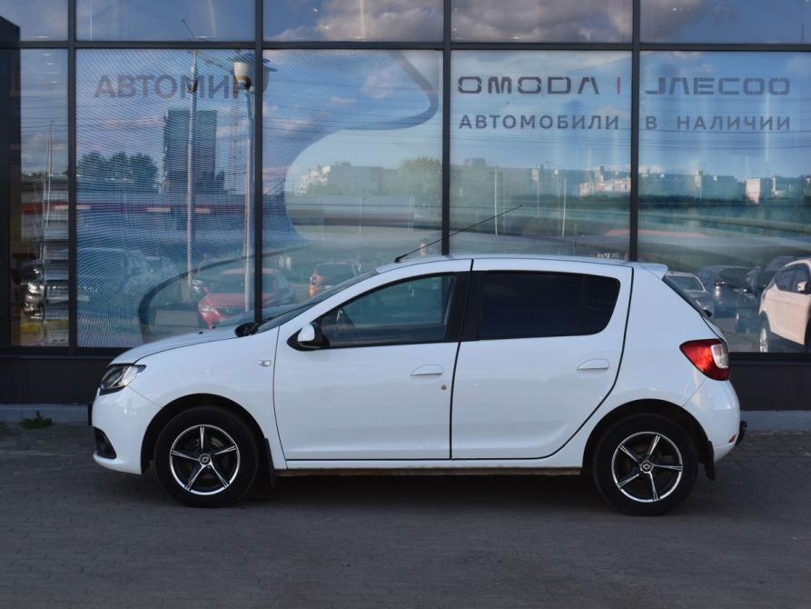 Renault Sandero II Архангельск  - изображение 9