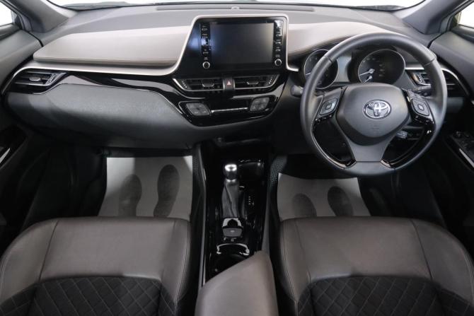 Toyota C-HR I Рестайлинг с пробегом 2019 года, цена 2 149 000 рублей, 70000 км, внедорожник, Автокод Объявления