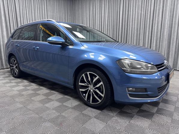Volkswagen Golf VII с пробегом 2015 года, цена 1 500 000 рублей, 104279 км, универсал, Автокод Объявления
