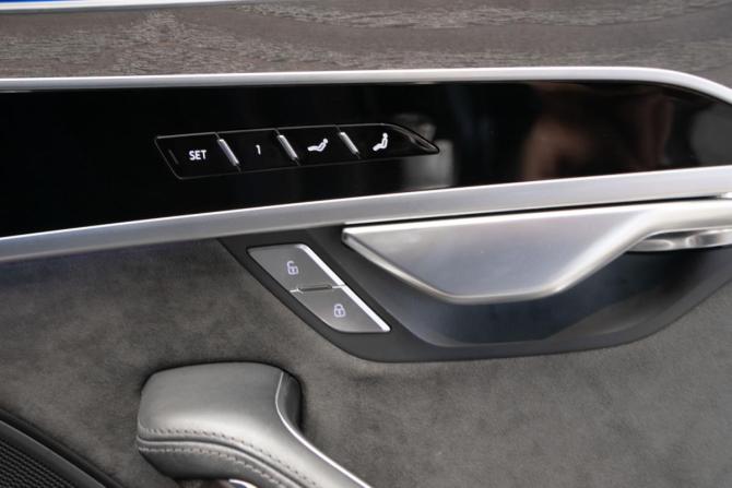 Audi A8 IV (D5) с пробегом 2022 года, цена 4 950 000 рублей, 154592 км, седан, Автокод Объявления