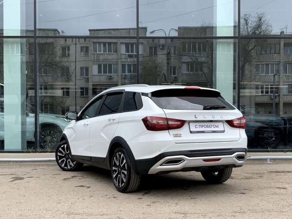 Lada (ВАЗ) Vesta I Рестайлинг (NG) с пробегом 2024 года, цена 1 550 000 рублей, 35076 км, универсал, Автокод Объявления