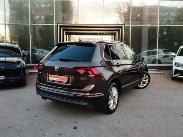 Volkswagen Tiguan II с пробегом 2017 года, цена 2 740 000 рублей, 130522 км, внедорожник, Автокод Объявления