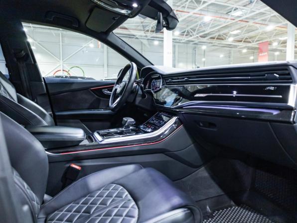 Audi Q8 I (4M) с пробегом 2018 года, цена 4 995 000 рублей, 146000 км, внедорожник, Автокод Объявления