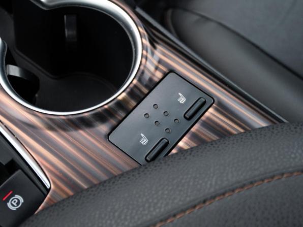 Toyota Camry VIII (XV70) с пробегом 2019 года, цена 3 000 000 рублей, 95144 км, седан, Автокод Объявления