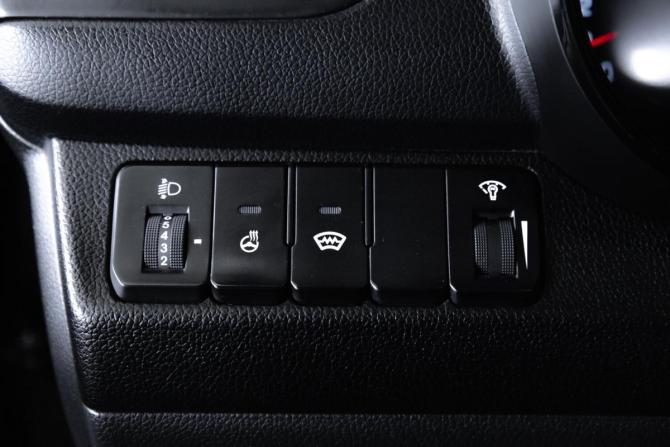 Kia Rio III Рестайлинг с пробегом 2017 года, цена 1 230 000 рублей, 106958 км, седан, Автокод Объявления