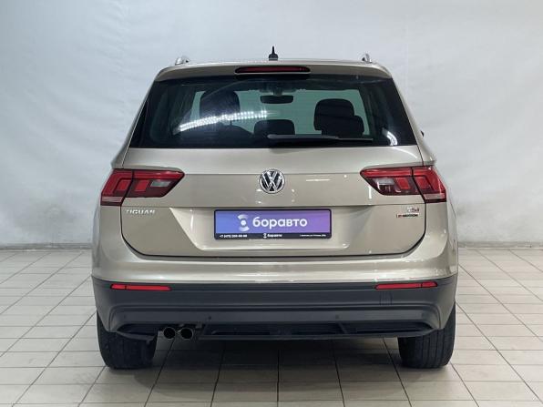 Volkswagen Tiguan II с пробегом 2017 года, цена 1 749 000 рублей, 165845 км, внедорожник, Автокод Объявления