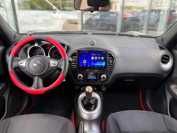 Nissan Juke I с пробегом 2012 года, цена 895 000 рублей, 215774 км, внедорожник, Автокод Объявления